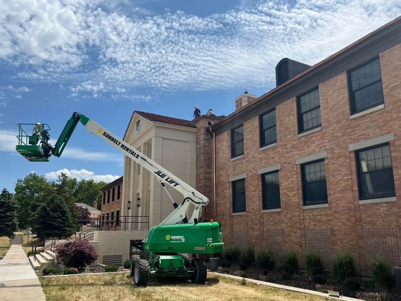 ​Commercial Roof Repair Santa Monica